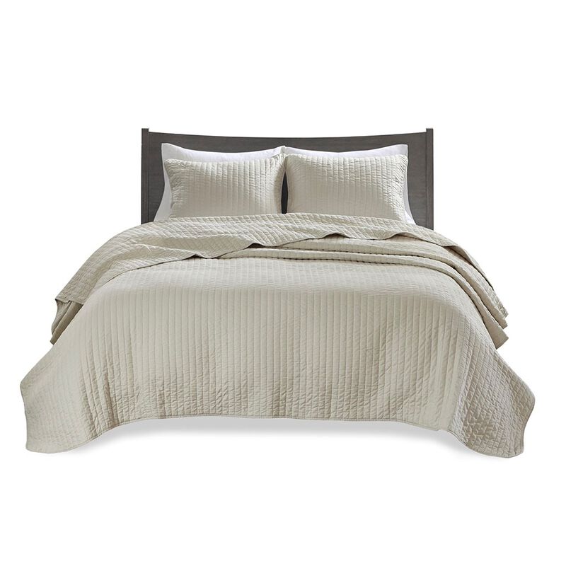 Gracie Mills Becker Cozy Reversible Pick Stitch Quilt Set with Matching Shams