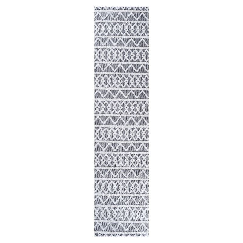 Aylan High-Low Pile Knotted Trellis Geometric Indoor/Outdoor Area Rug