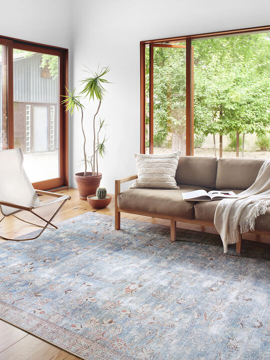 Wynter WYN06 2'3" x 3'9" Rug