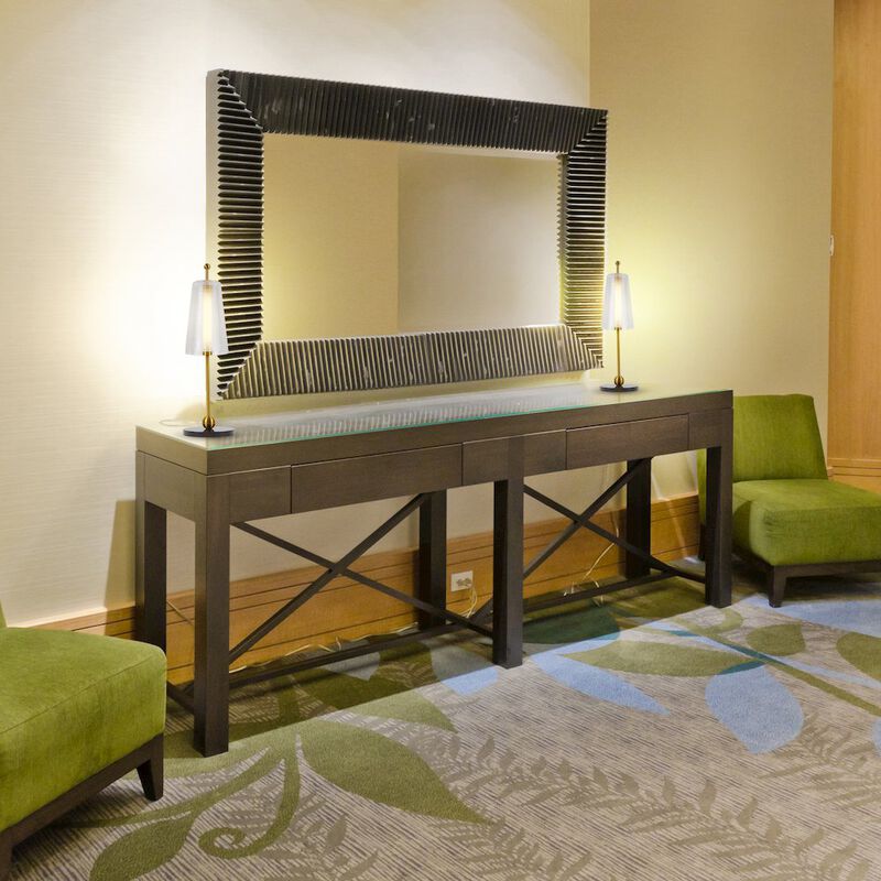 VONN Lighting Height Integrated LED Table Lamp