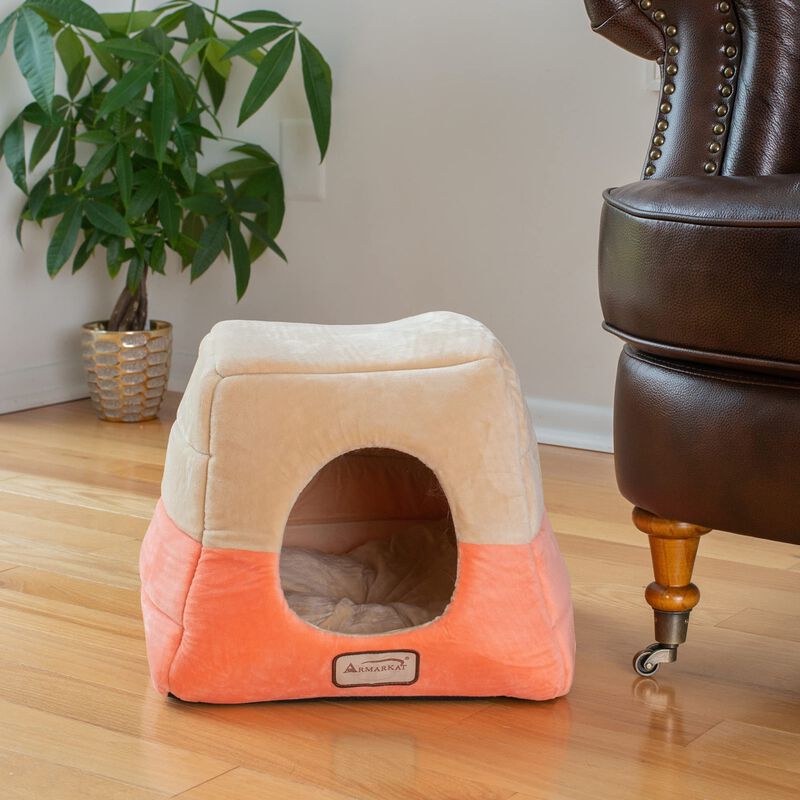 Aeromark Int'l Inc.Armarkat Cat Bed, C07CCS/MH, Orange and Beige