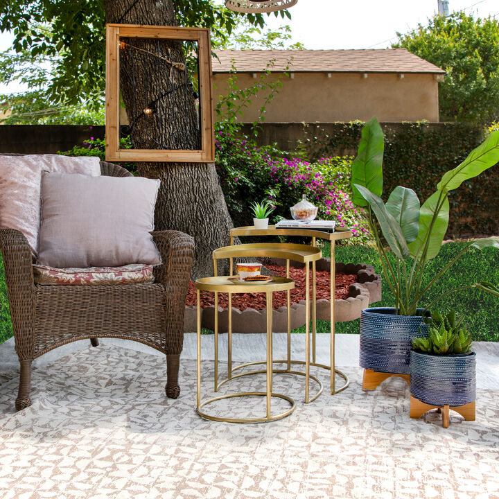 8" Dotted Planter with Wood Stand, Blue