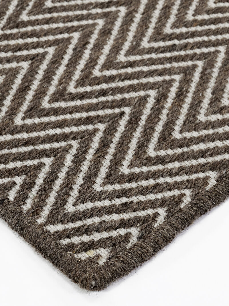 Provo PV2 Brown 3'6" x 5'6" Rug