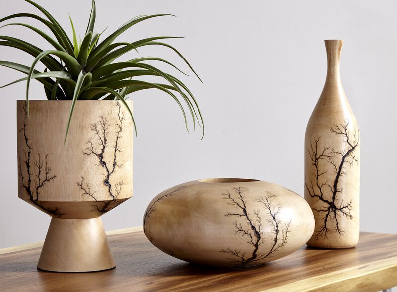 Lightning Cup Shape Vase
