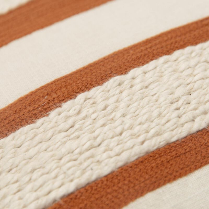 T20467 Pillow