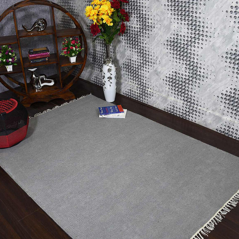 RUGSOTIC CARPETS HAND WOVEN FLAT WEAVE KILIM WOOL ECO-FRIENDLY AREA RUGS  - 4'x6', Rectangle Shape, Light Silver Color, Solid Plain Design, Low Pile Handmade Rugs for Living Room (D00111)