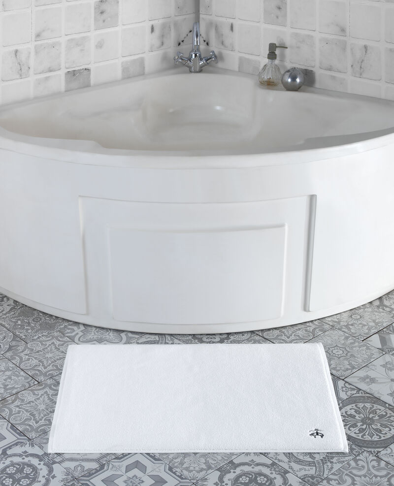 Brooks Brothers Ottoman Rolls Bath Mat