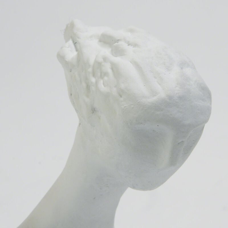 La Femme Baignoire-White