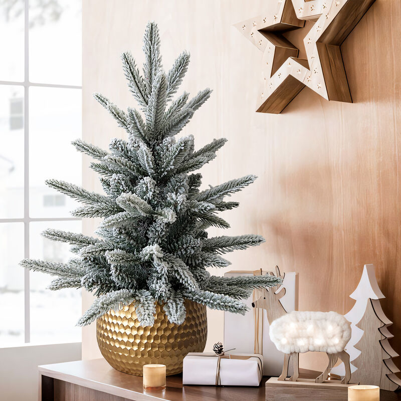 LuxenHome 1.5Ft Flocked Artificial Tree Potted
