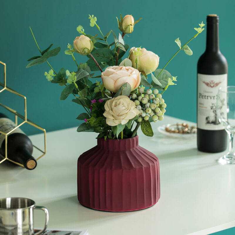 Set of 3 Modern Vases