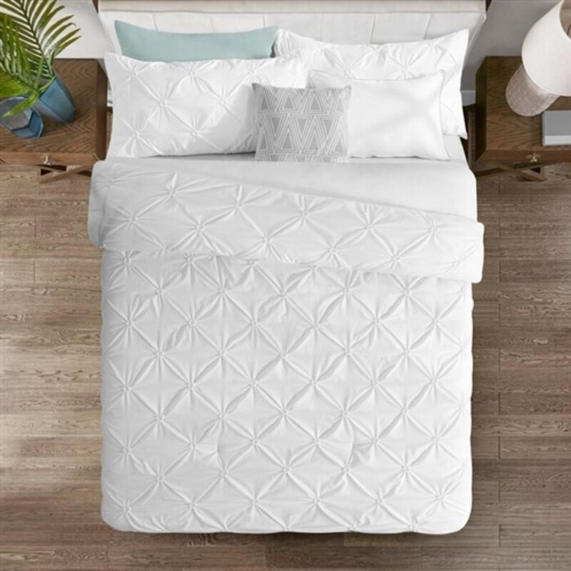 Hivvago King Size All Season Pleated Hypoallergenic Microfiber Reversible 3 Piece Comforter Set in White