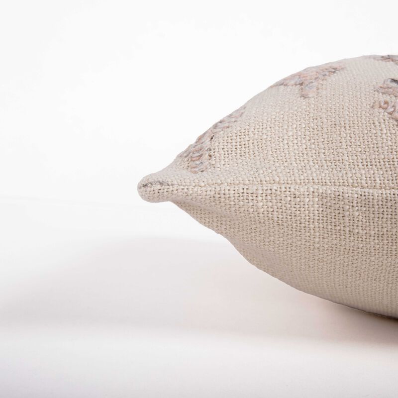 T22522 Pillow