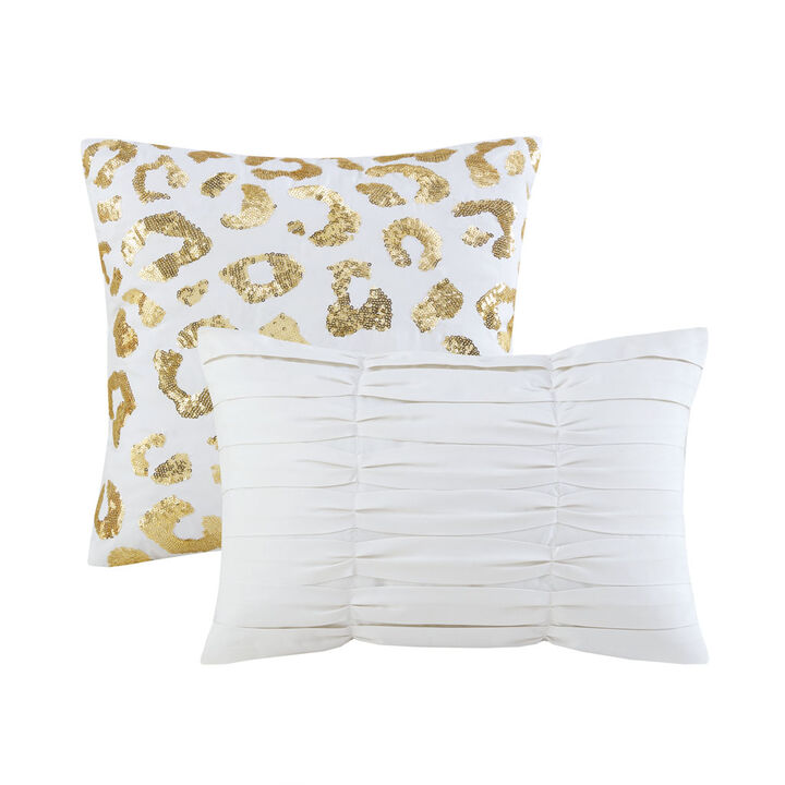 Gracie Mills Amos Metallic Animal Print Comforter Set