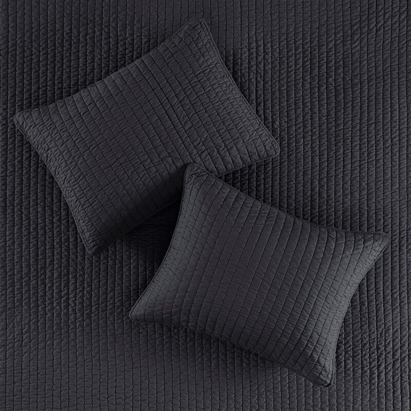 Gracie Mills Becker Cozy Reversible Pick Stitch Quilt Set with Matching Shams