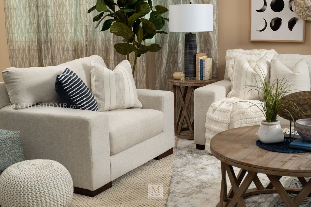 Maggie Oversized Chair