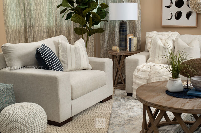 Maggie Oversized Chair