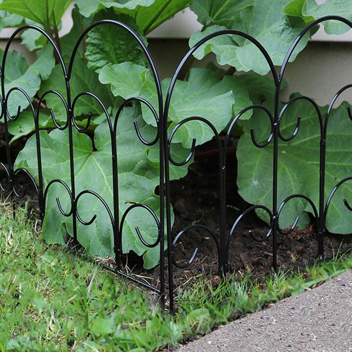 Sunnydaze 40-Piece Victorian Iron Garden Border Fencing - 60 ft - Black