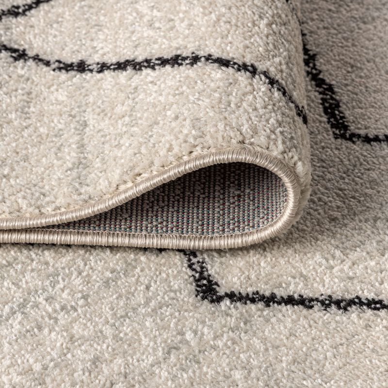 Alia Moroccan Beni Souk Area Rug