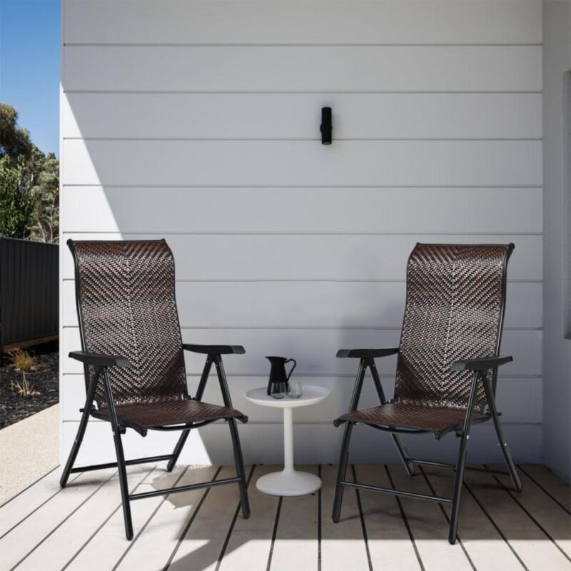 Hivvago 2 Pieces Patio Rattan Folding Reclining Chair