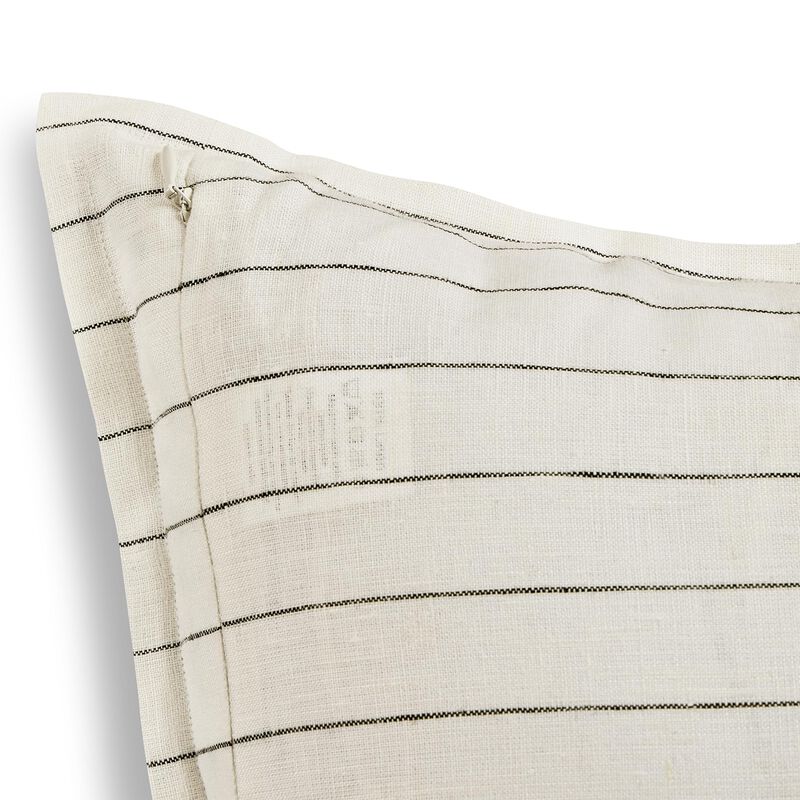Solino Home Decorative Linen Pillow Cover 20 x 20 Inch - 100% European Flax Throw Pillow Case with Invisible Zipper | Santa Barbara