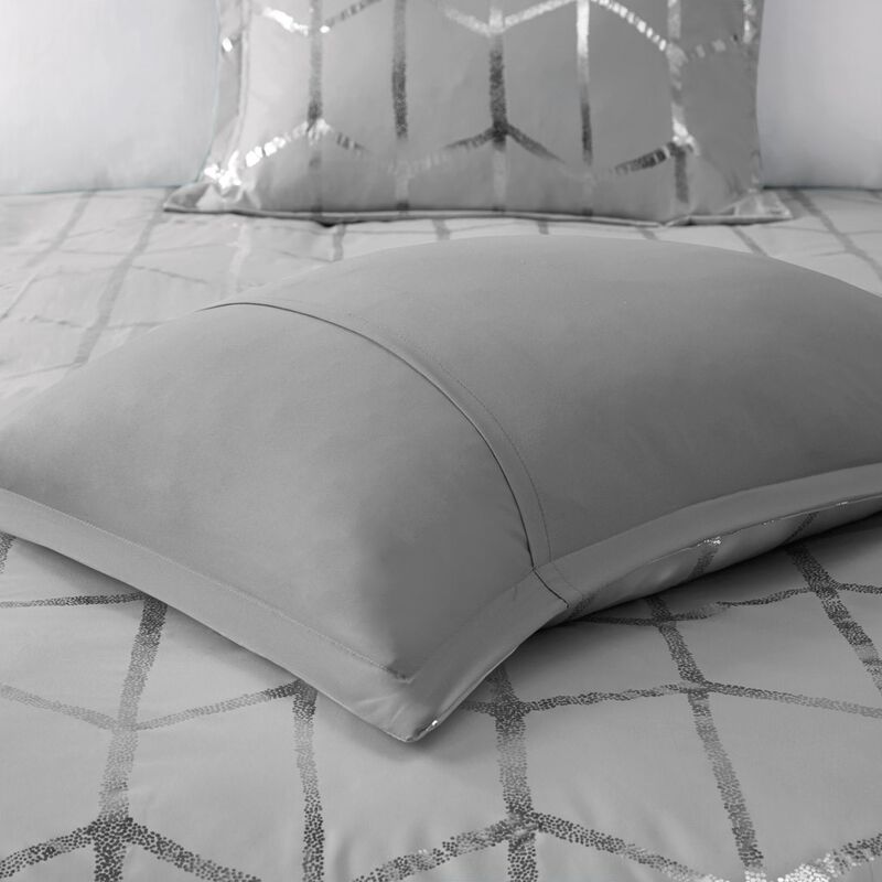 Gracie Mills Isabelle 5-Piece Metallic Geometric Comforter Set