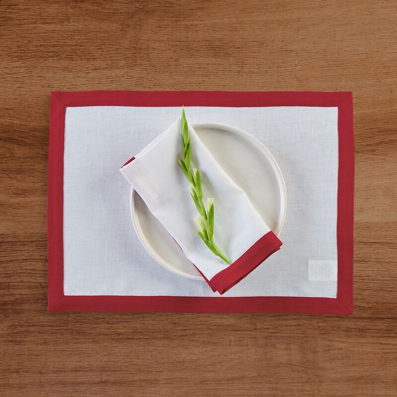 Solino Home 100% Pure Linen Cloth Napkins 20 x 20 Inch Set of 4 | Classic Dinner Napkins