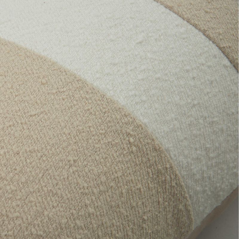 T22426 Pillow
