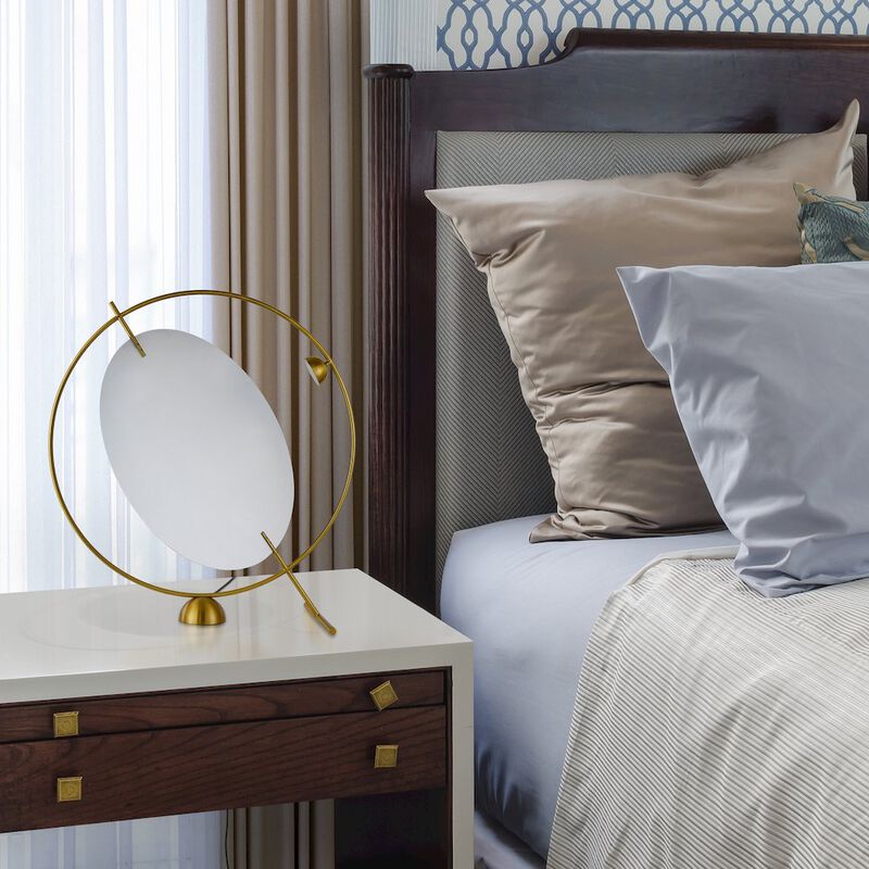 VONN Lighting Height Integrated LED Table Lamp