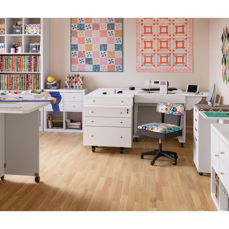 Kangaroo & Joey Sewing Cabinet (Ash White)
