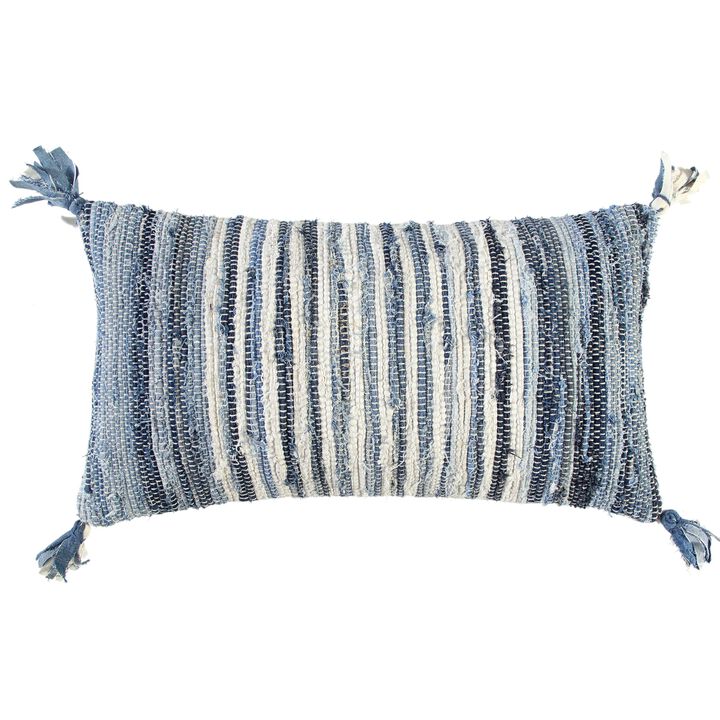 T17902 Pillow