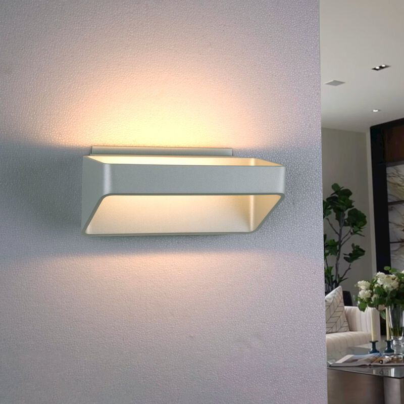 VONN Lighting Up-Down integrated LED Wall Sconce Light in Silver