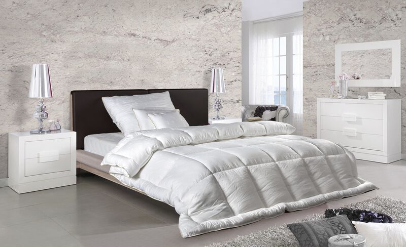 Luxury European Down Comforter