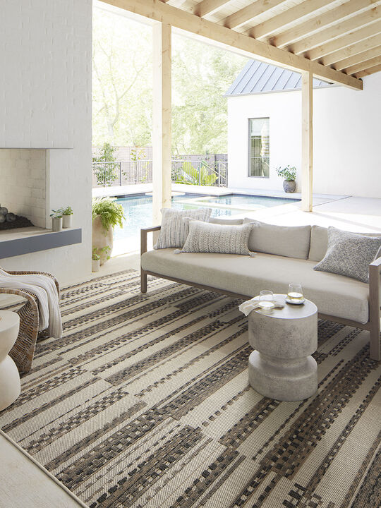Rainier Ivory/Taupe 9'2" x 12'2" Rug