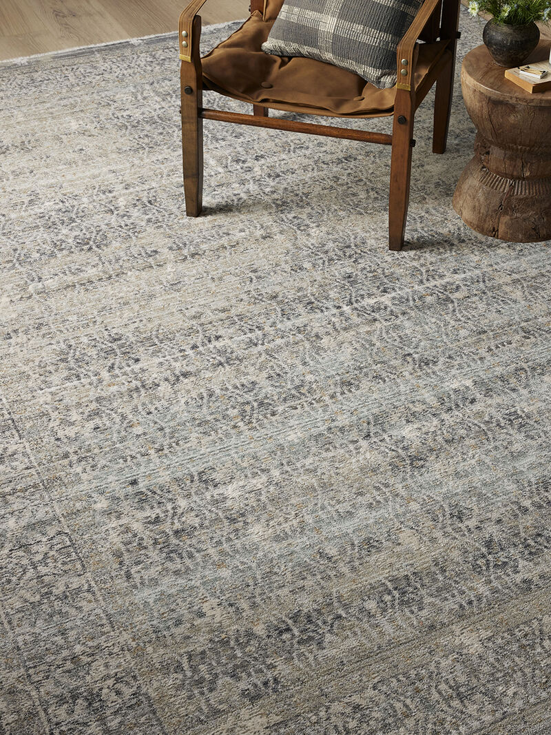 Alie ALE04 7'10" x 10'" Rug