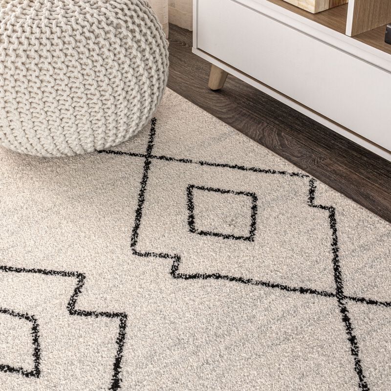 Alia Moroccan Beni Souk Area Rug