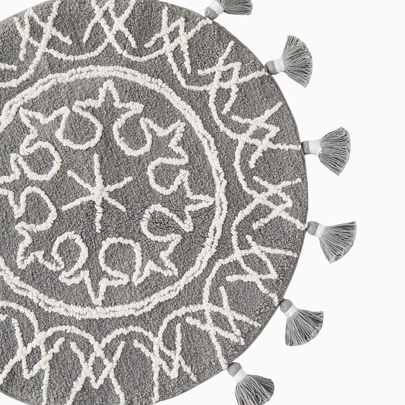 SKL Home Saturday Knight Ltd Medallia Visually Appealing 2-Tone Medallion Design Round Rug - 25x25", Gray