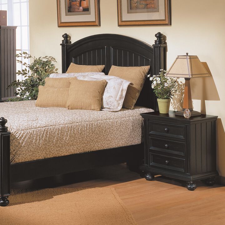 Cape Cod Nightstand