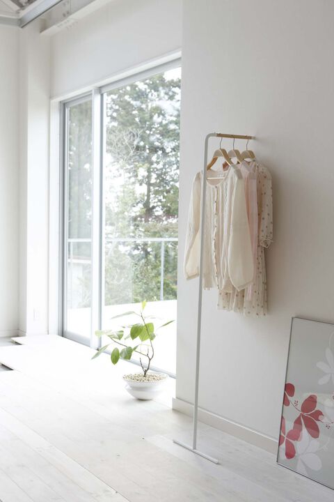 Leaning Coat Rack - White