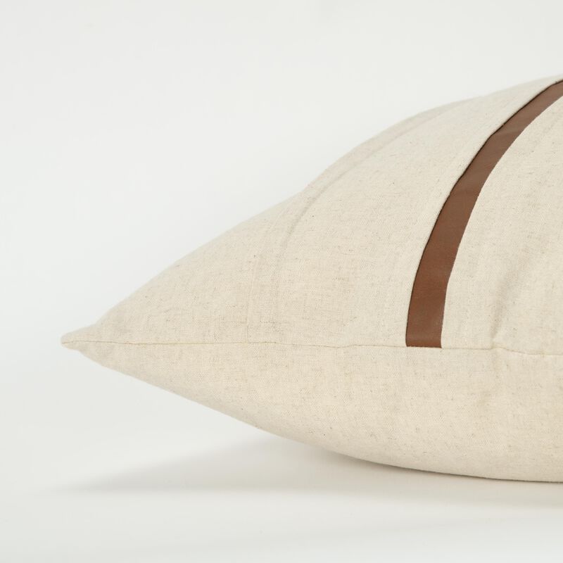T16949 Pillow