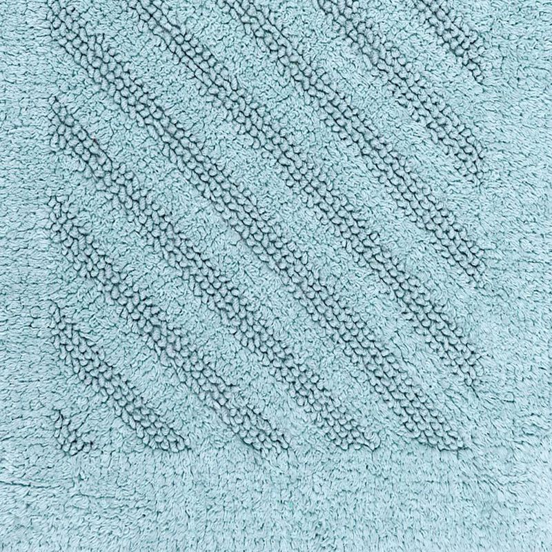 Knightsbridge Shooting Star 220 GSF Reversible Bath Rug 21 x 34 - Light Blue