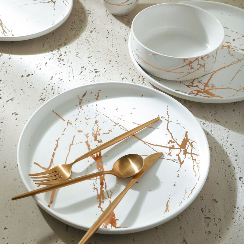 Stone Lain Zora Porcelain 32 Piece Dinnerware Set