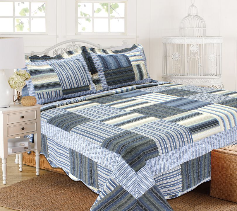 3-Piece Blue Cotton Blend Reversible Quilt Set
