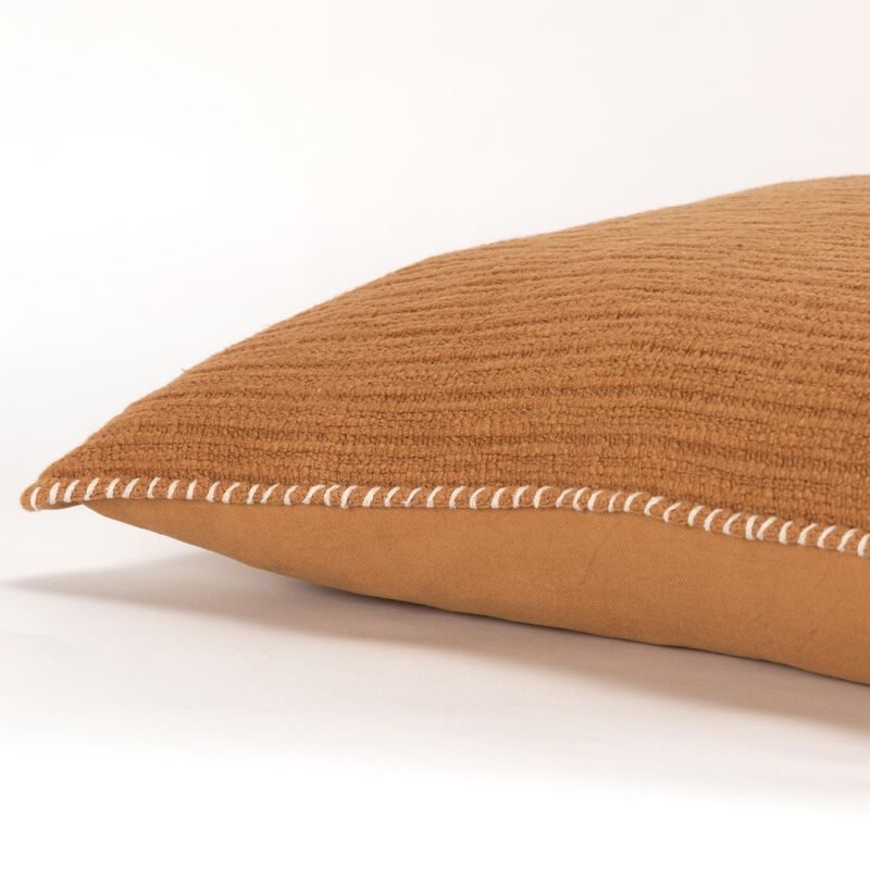 T19786 Pillow