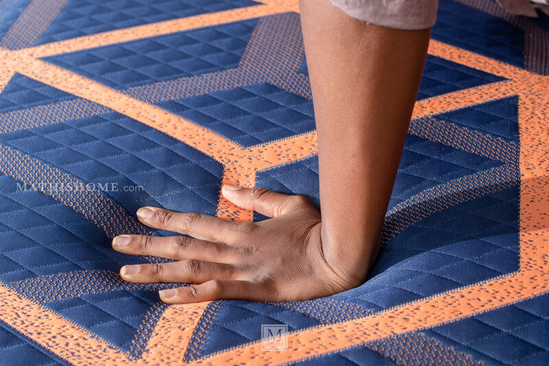 Immerse Medium King Mattress