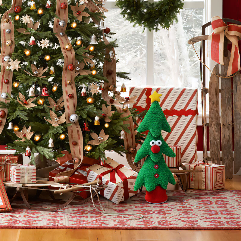 LuxenHome Animated Singing Green 17" Tall Christmas Tree Holiday Decoration, Battery Operated