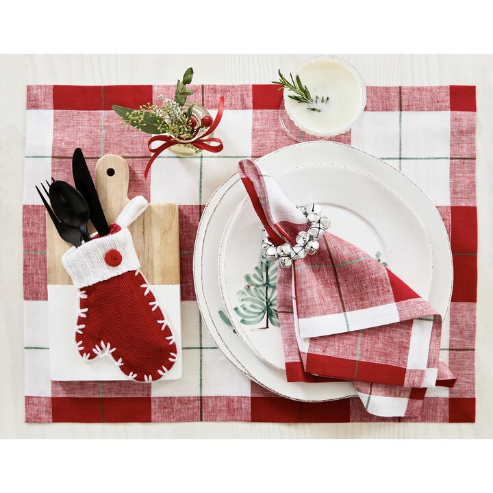 Solino Home 100% Pure Linen Cloth Napkins 20 x 20 Inch Set of 4 Dinner Napkins | Very Merry Plaid