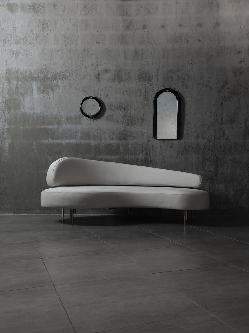 SITIERA_01 Ébano Velvet Upholstered 3-seater Sofa with Aged Bronze Legs by ANDEAN