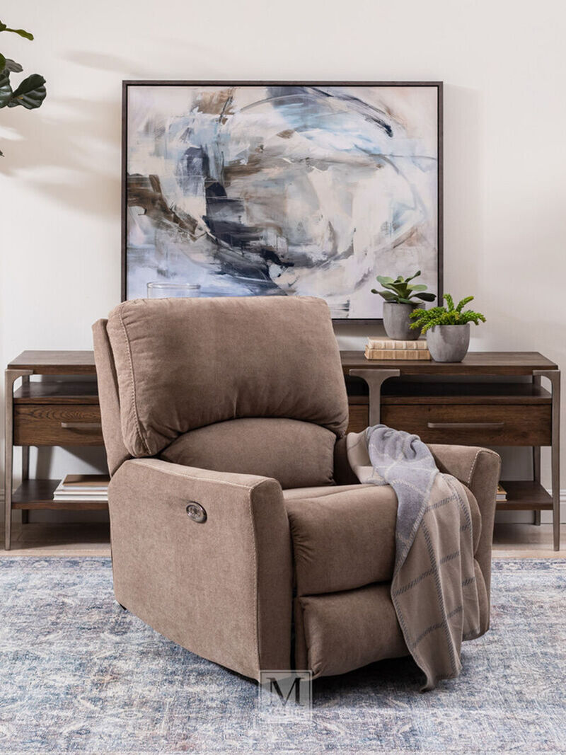 Wynter WYN07 5' x 7'6" Rug by Loloi