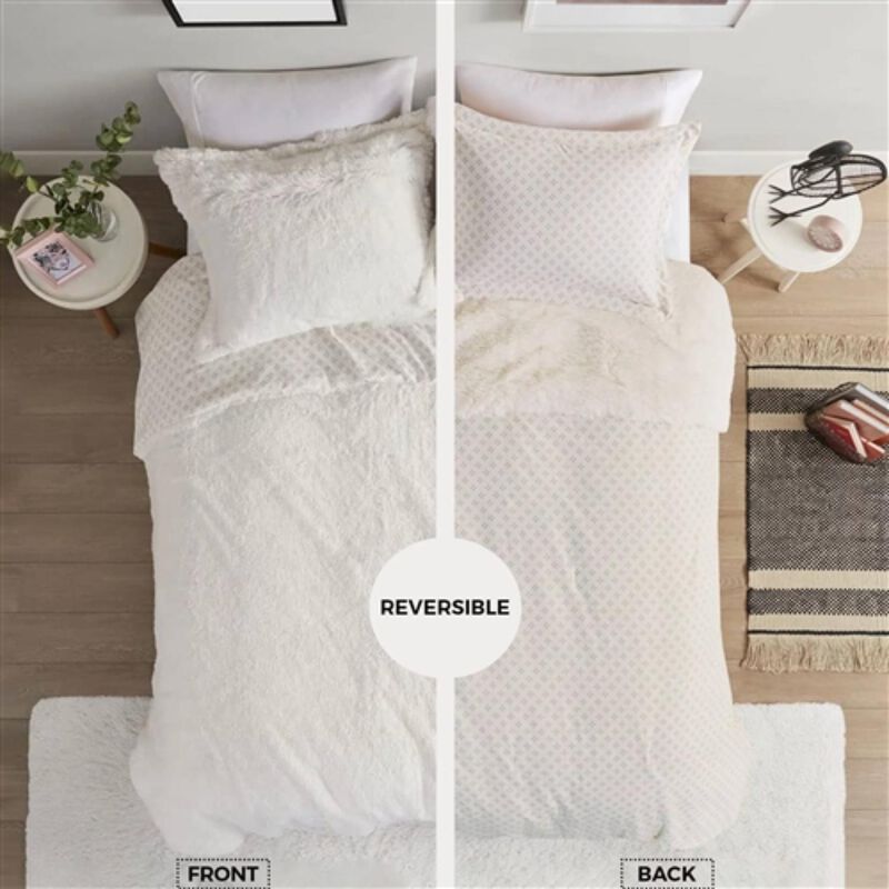 Hivvago Full/Queen size Reversible Soft Sherpa Faux Fur 3 Piece Comforter Set in Ivory