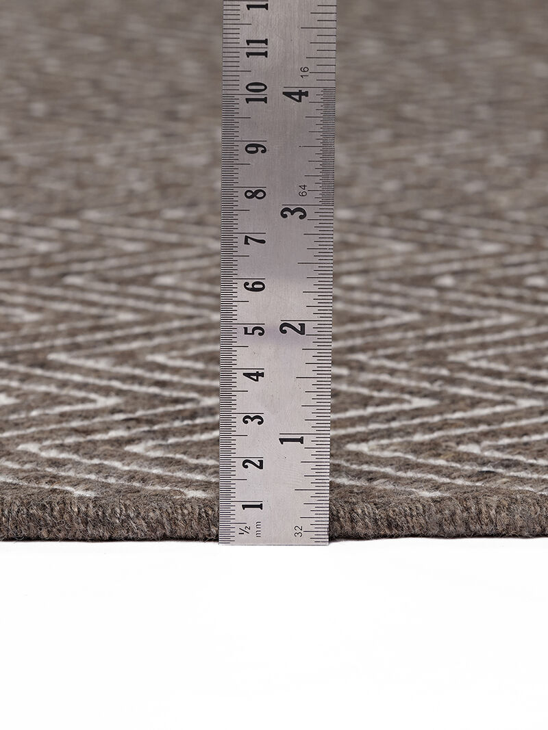 Provo PV2 Brown 3'6" x 5'6" Rug